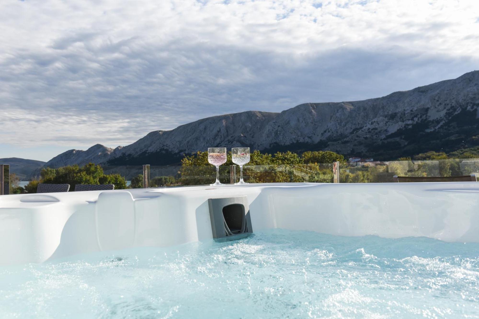 Villa San Antonio Baška Exteriör bild